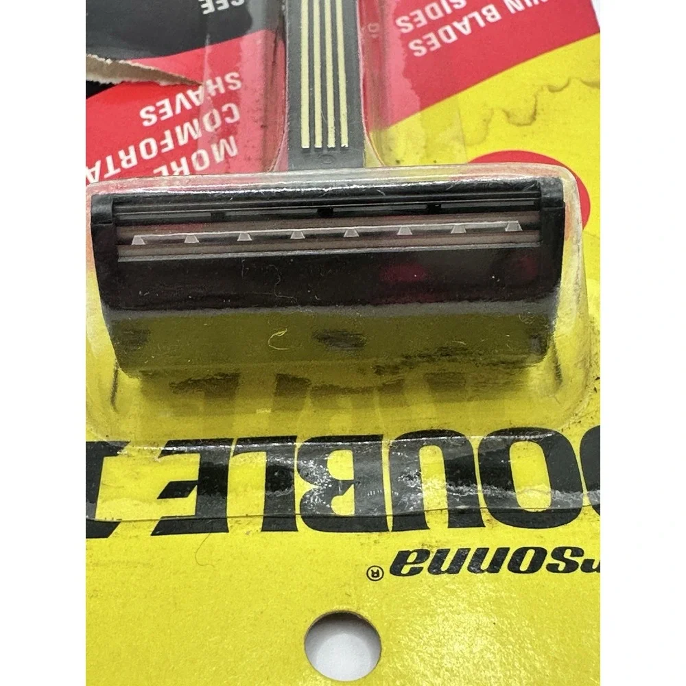 Vintage‎ Personna Double II Razor 2 Blades On 2 Sides Philip Morris American